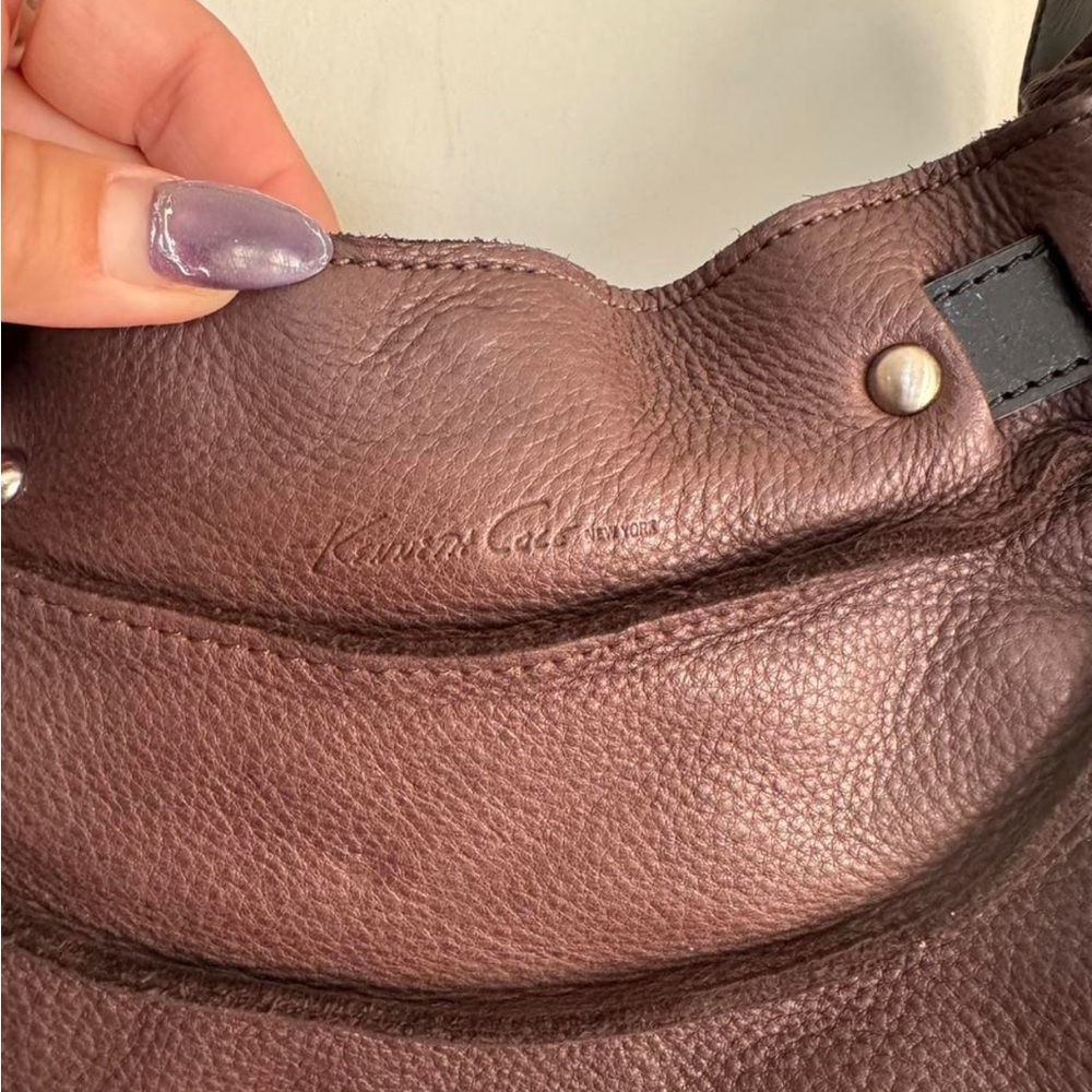 Sold - Picture 3 of 9